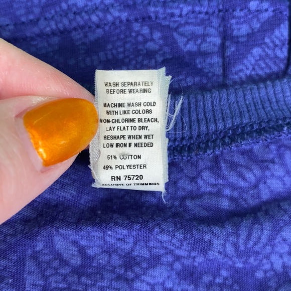 BKE Snake Skin Print Short Sleeve Burnout Tee - Picture 12 of 12